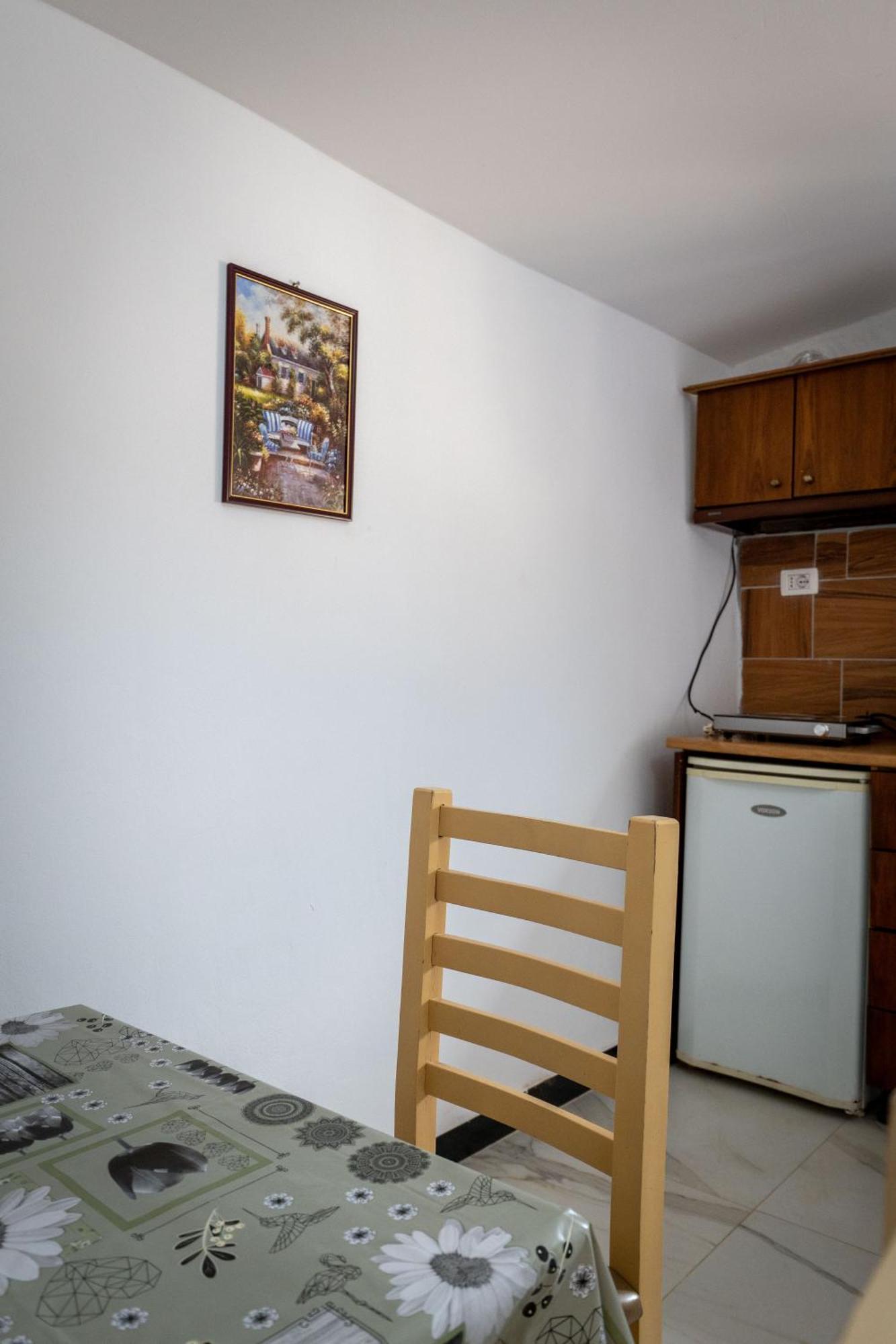 Apartman Disha *