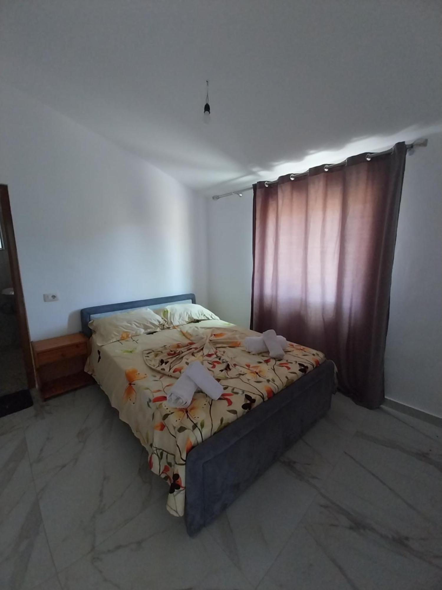 Disha Apartman